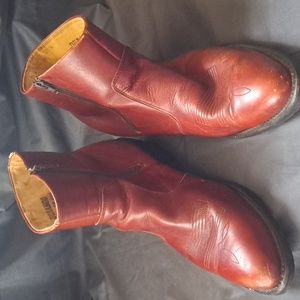 Men's vintage Durango boots. Size 12D.